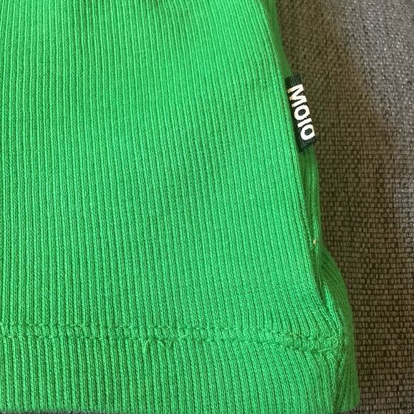 Molo NWOT Girls’ Rebecca Green Tank Top with One Shoulder & Wide Ruffle at Neck. - Picture 4 of 5